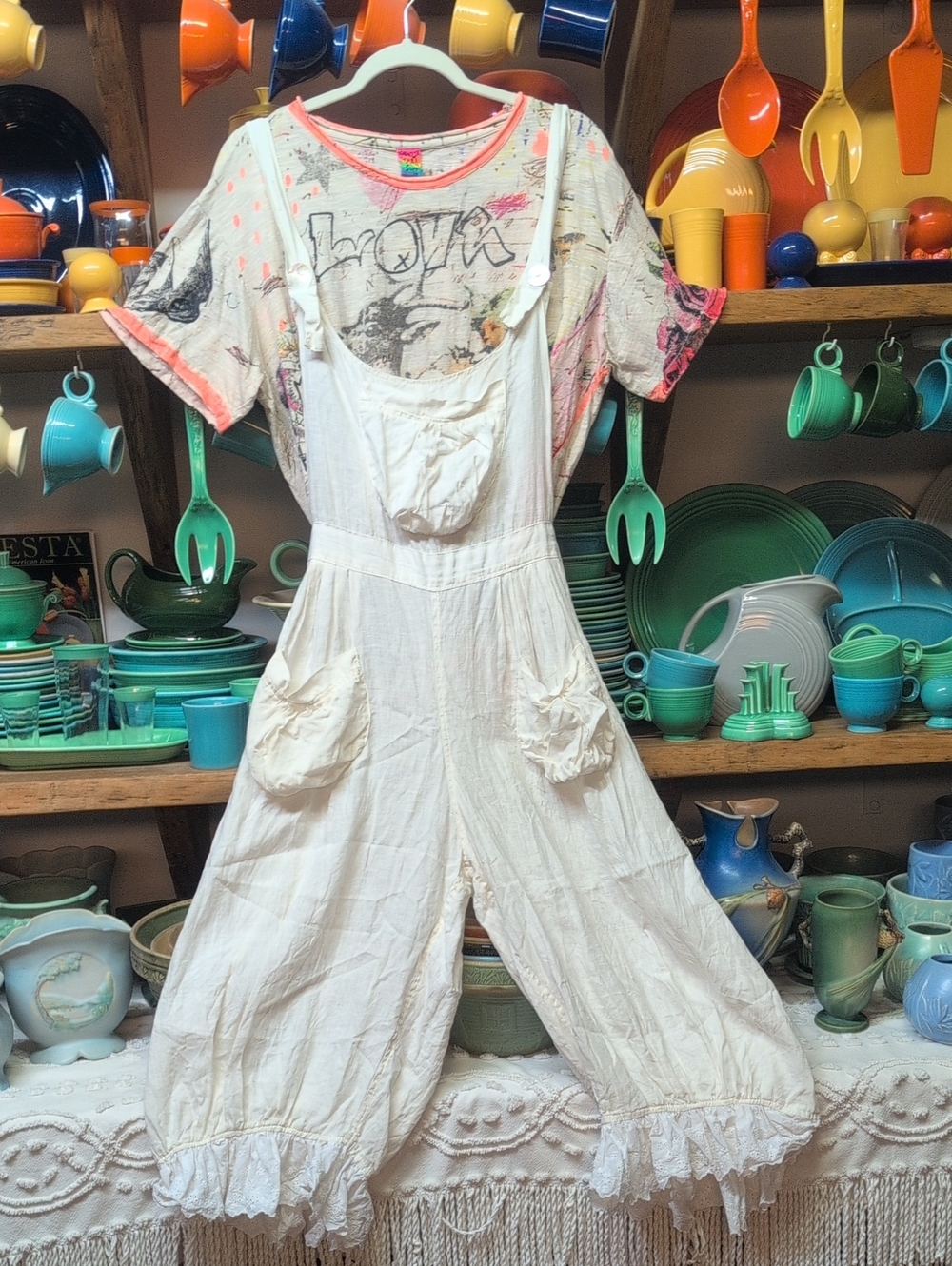"NWTO"Magnolia Pearl Imperfect Art T